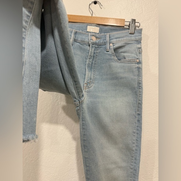 Mother The Insider Crop Step Fray in Fresh Catch Size 26 – High Rise Bootcut - Picture 12 of 14